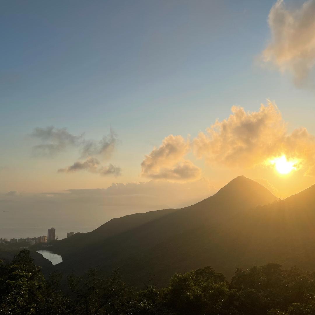 三角洲纯绿跑刀