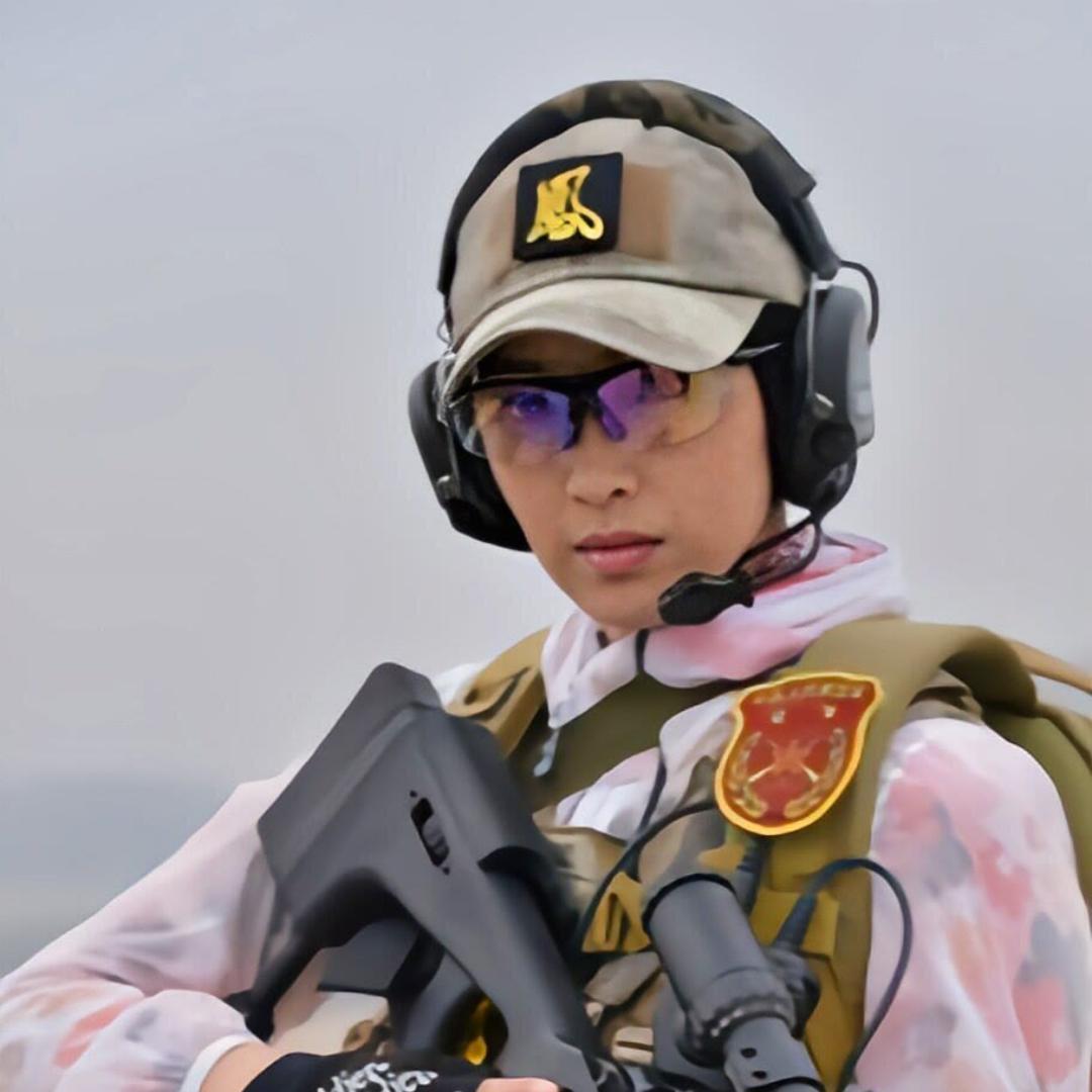 ღ᭄一根ℒᎭℯ⃝小火柴⁵²º᭄