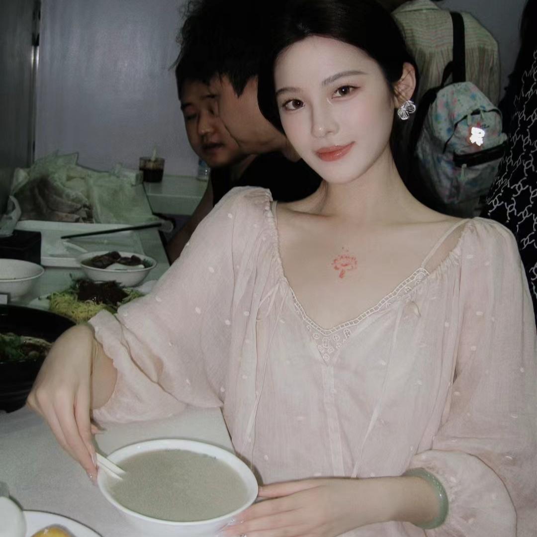 包姐轻生活(精选穿搭)