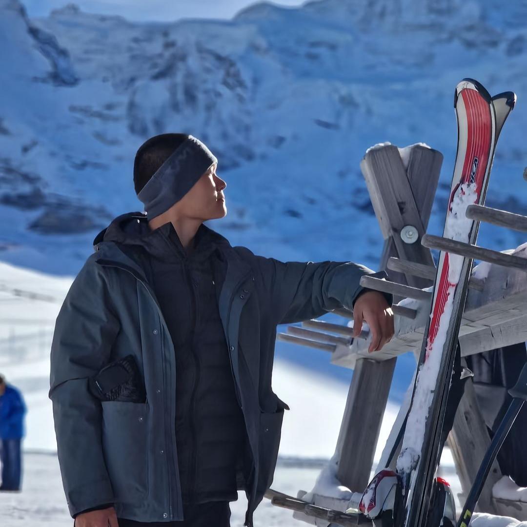 湖远行-与光同行