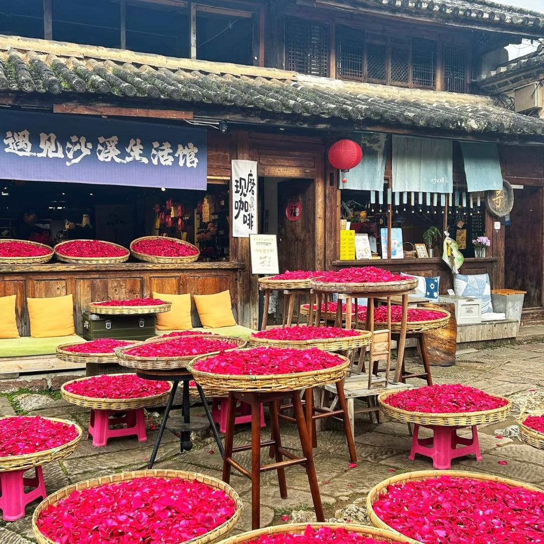 牟定齐双创意百货屋