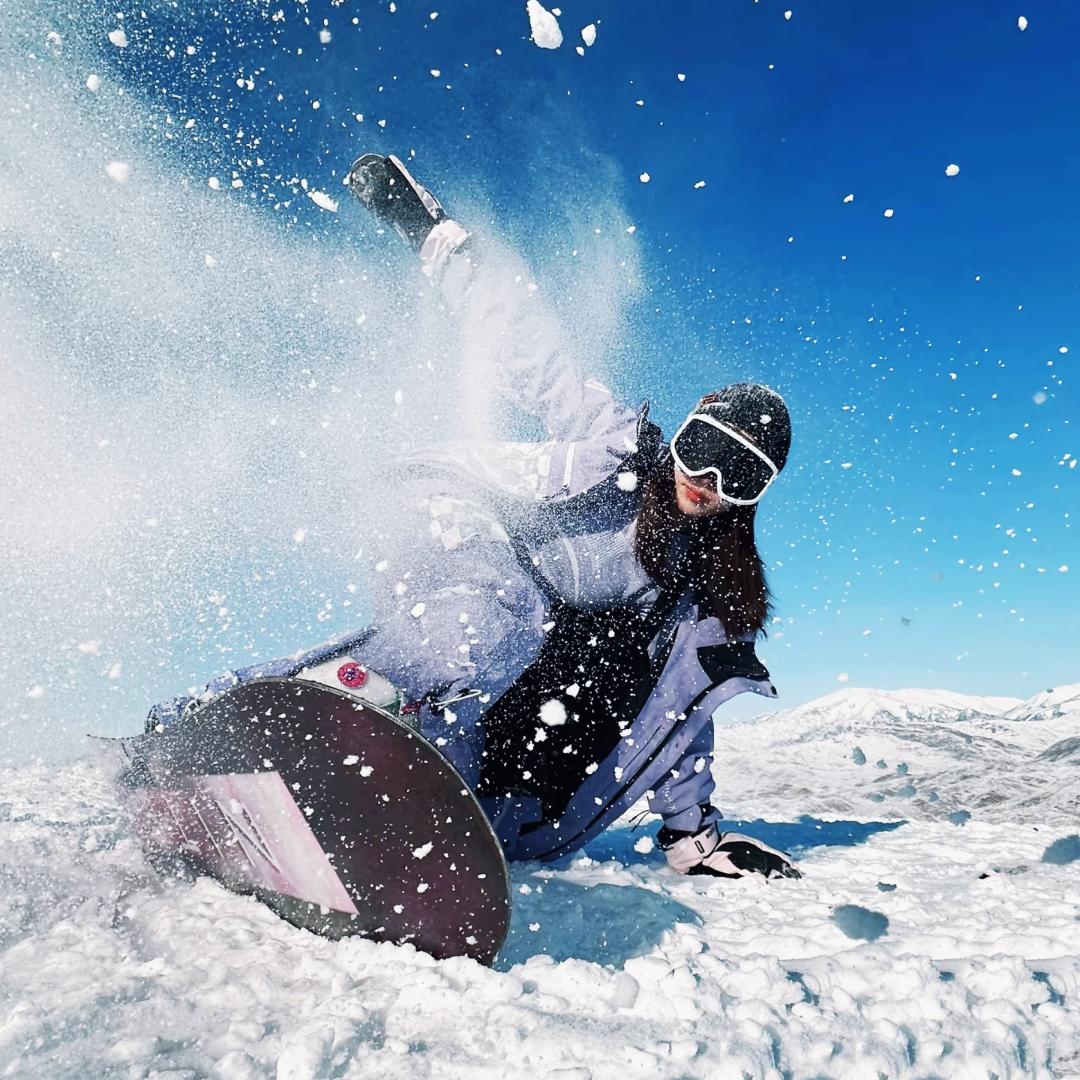 新疆滑雪推荐官