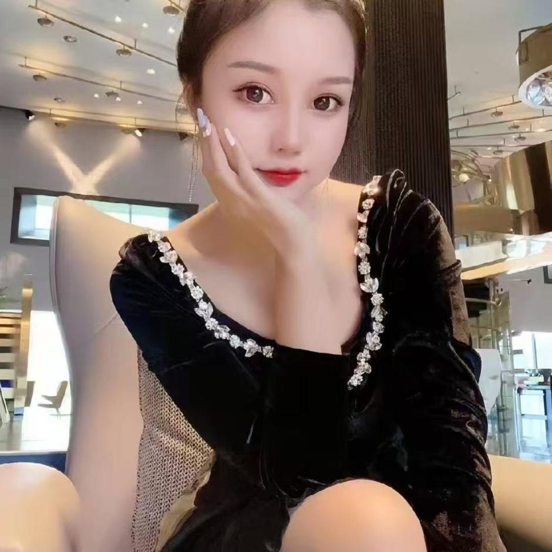 在山西盂县做养生的小萍