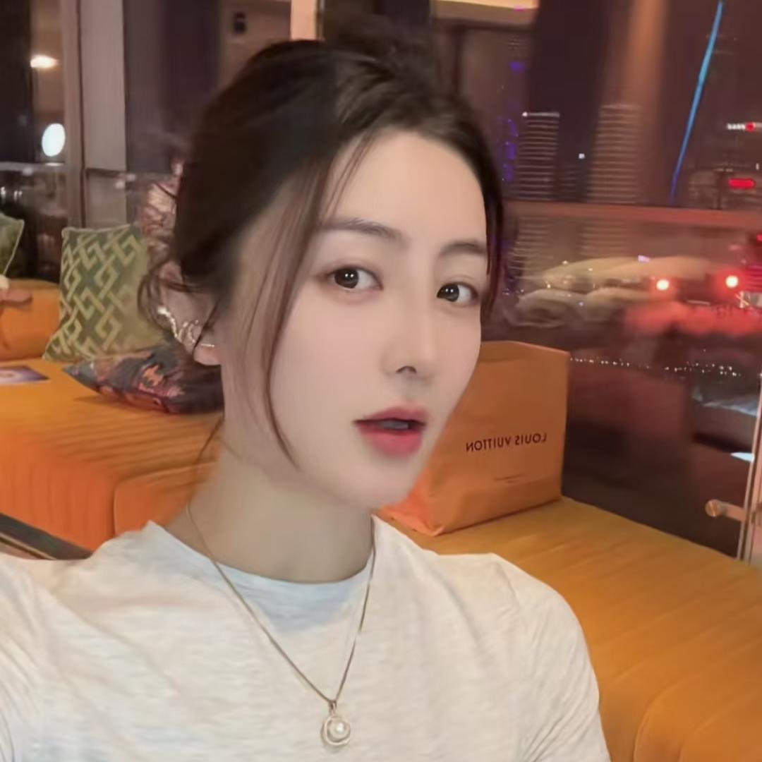 小小101❤（护肤小能手）