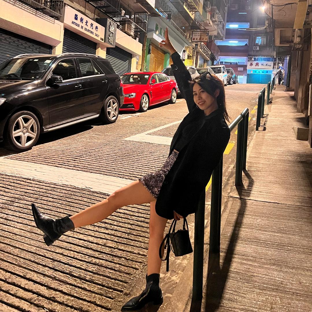 一只玲娜惫儿🐰