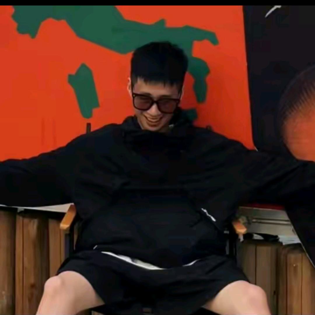 杭曼男装（气质穿搭）