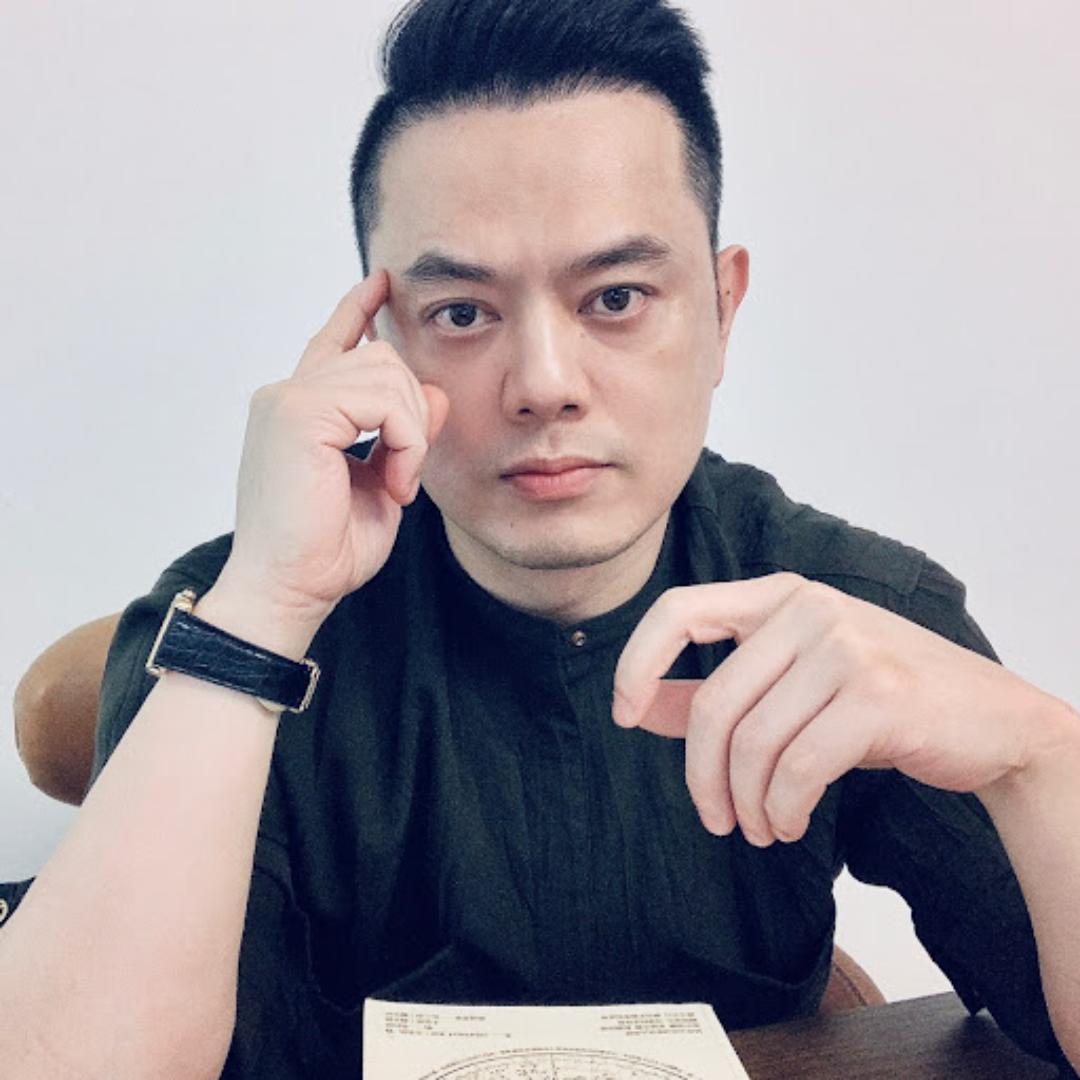 占星师许睿光