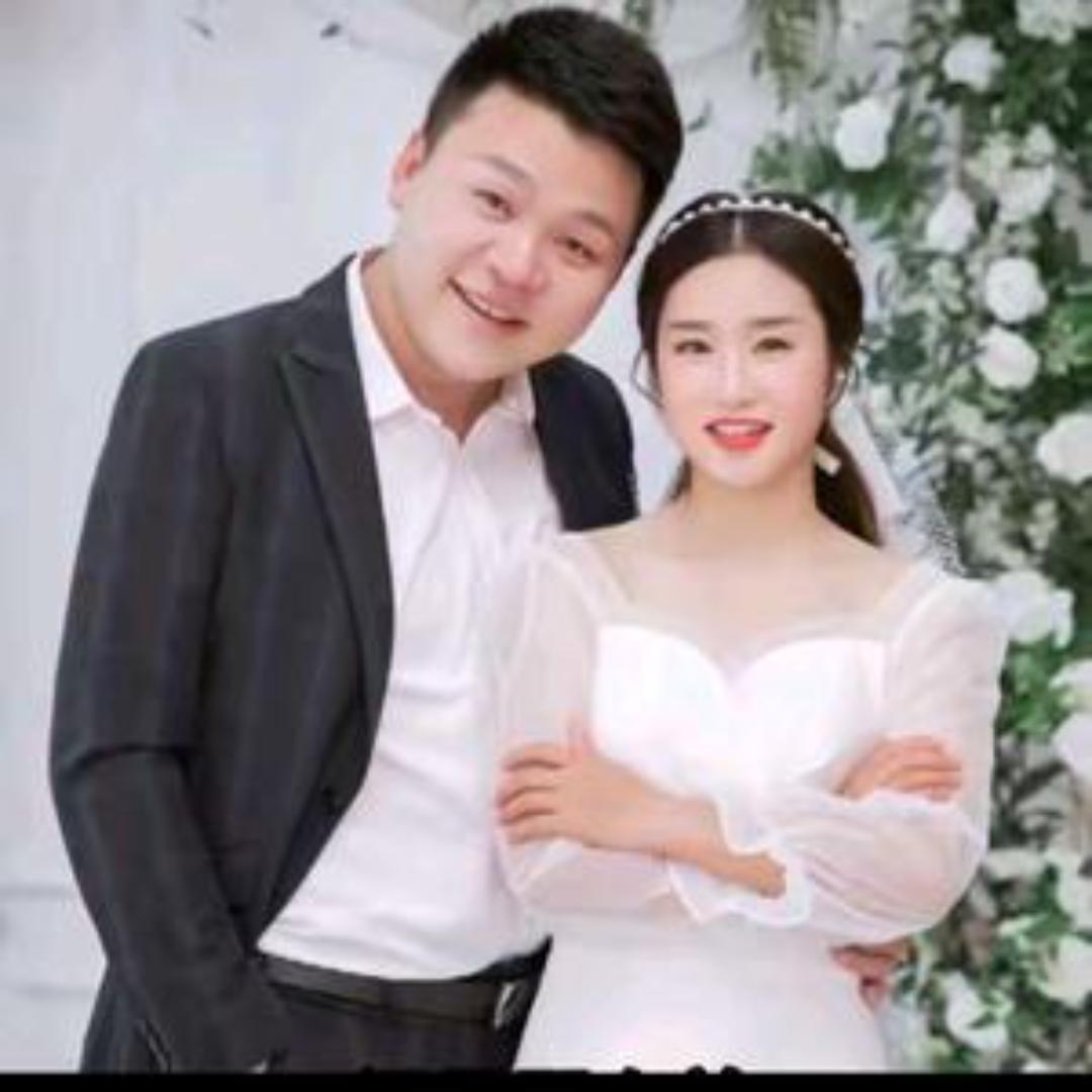 川味小夫妻双妹（每日直播日记）