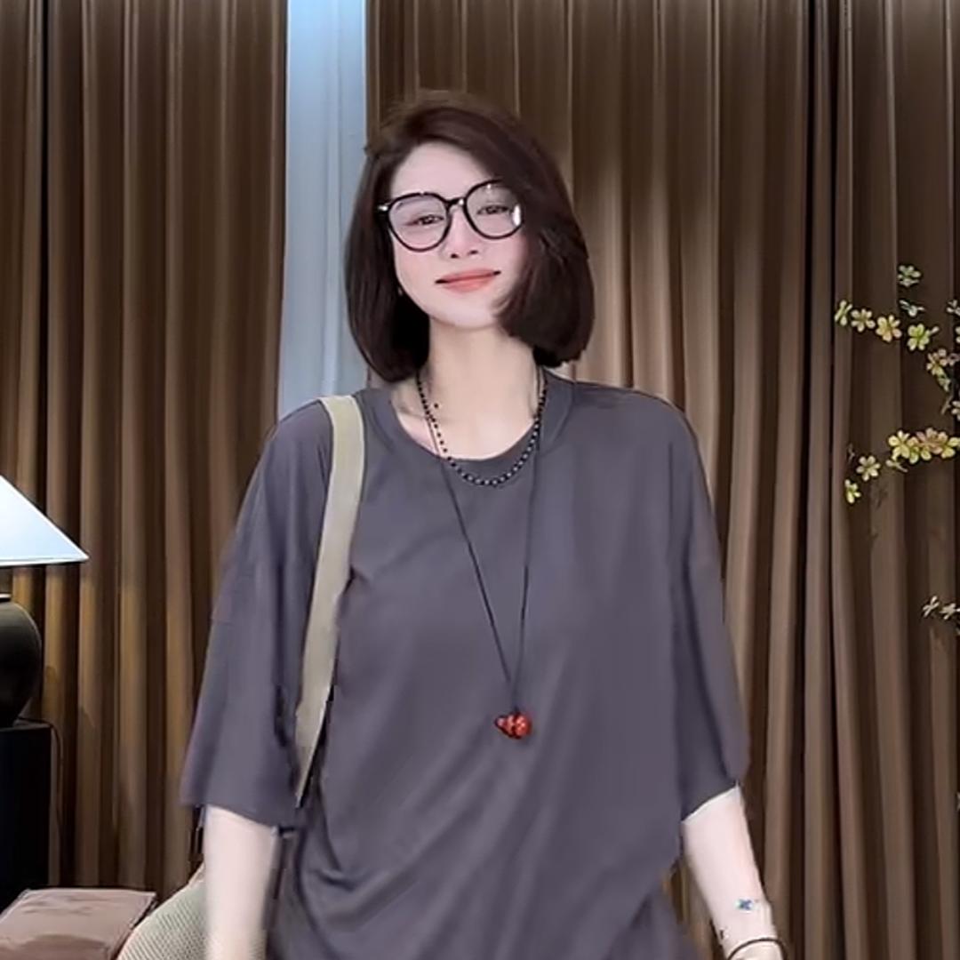 月月不吃鱼品质衣橱