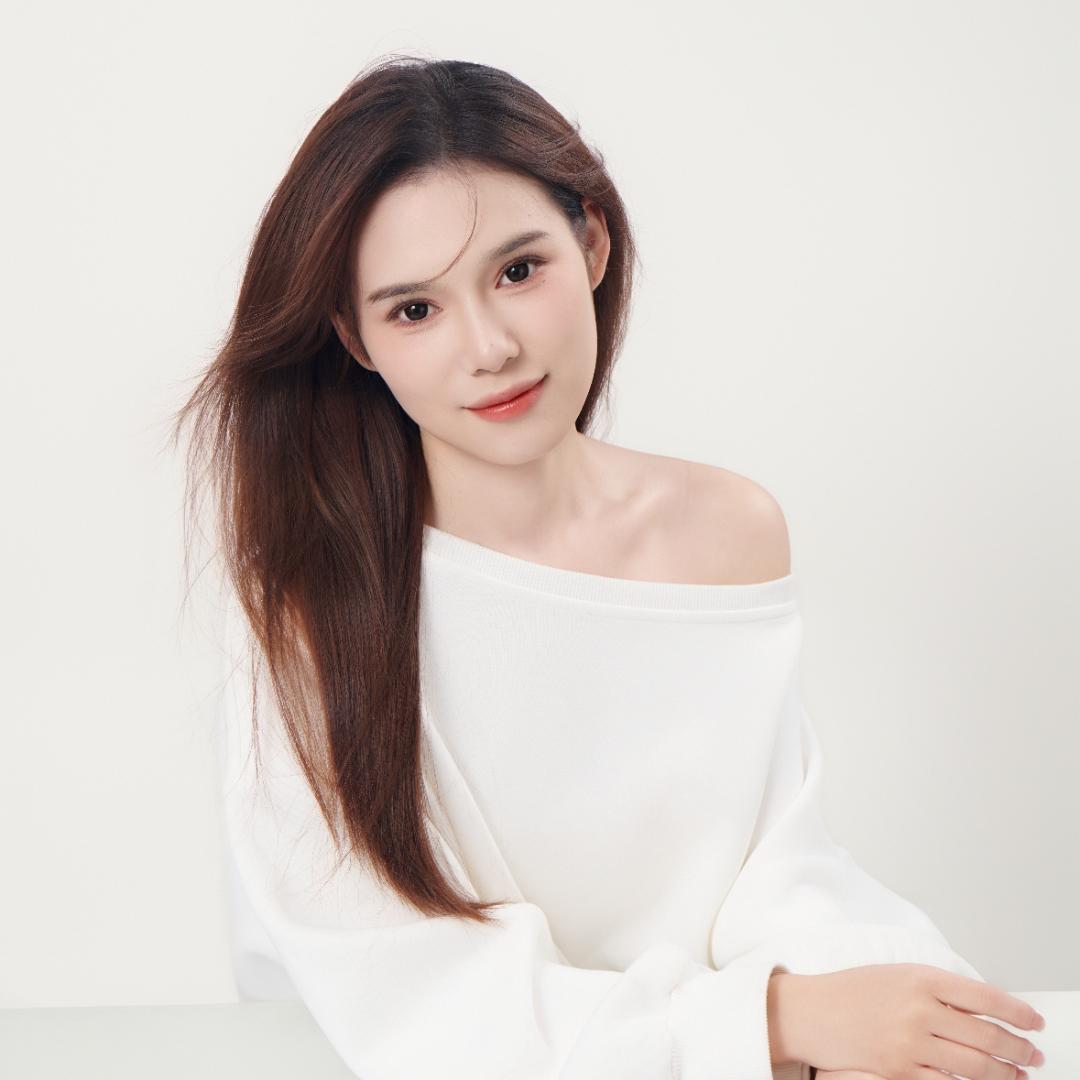贝拉_Bella