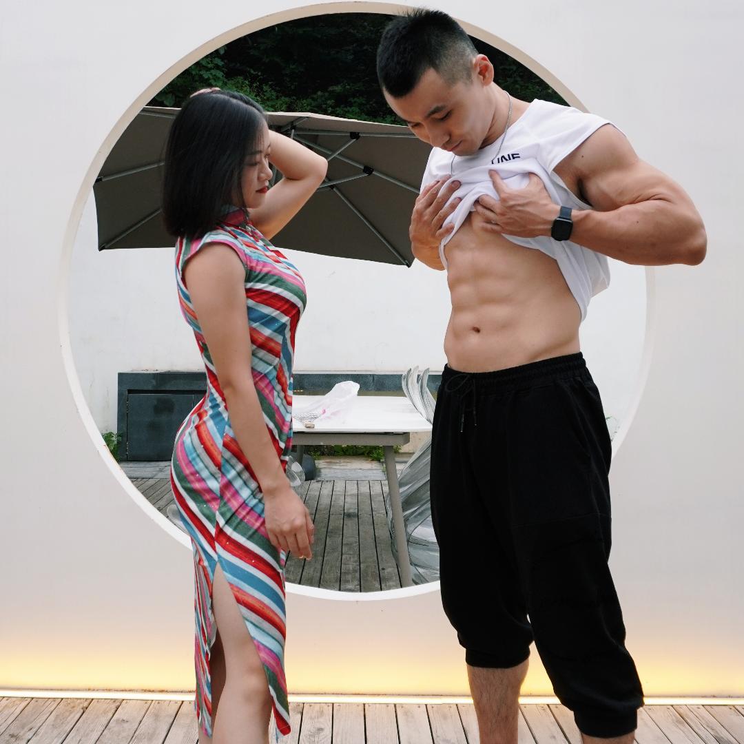 子侠夫妻（健身）