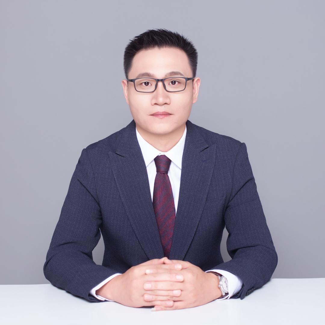 情报员平哥