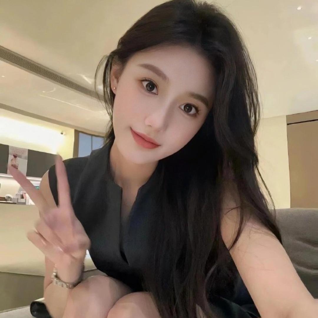 娜娜服饰衣橱
