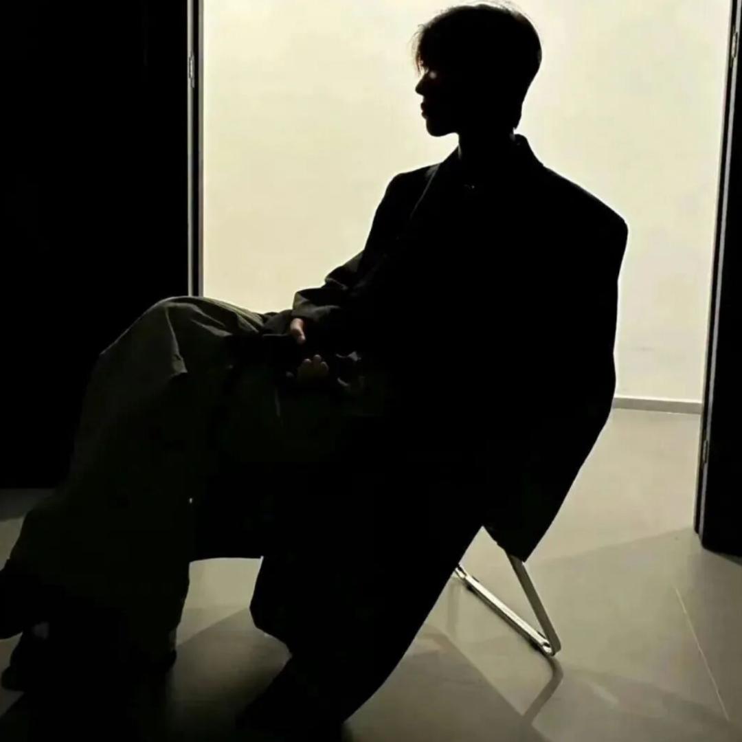 卖女孩的小火柴