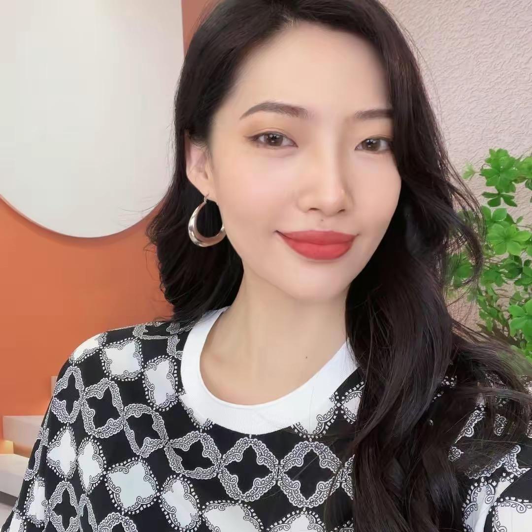 深圳初澜婷女装
