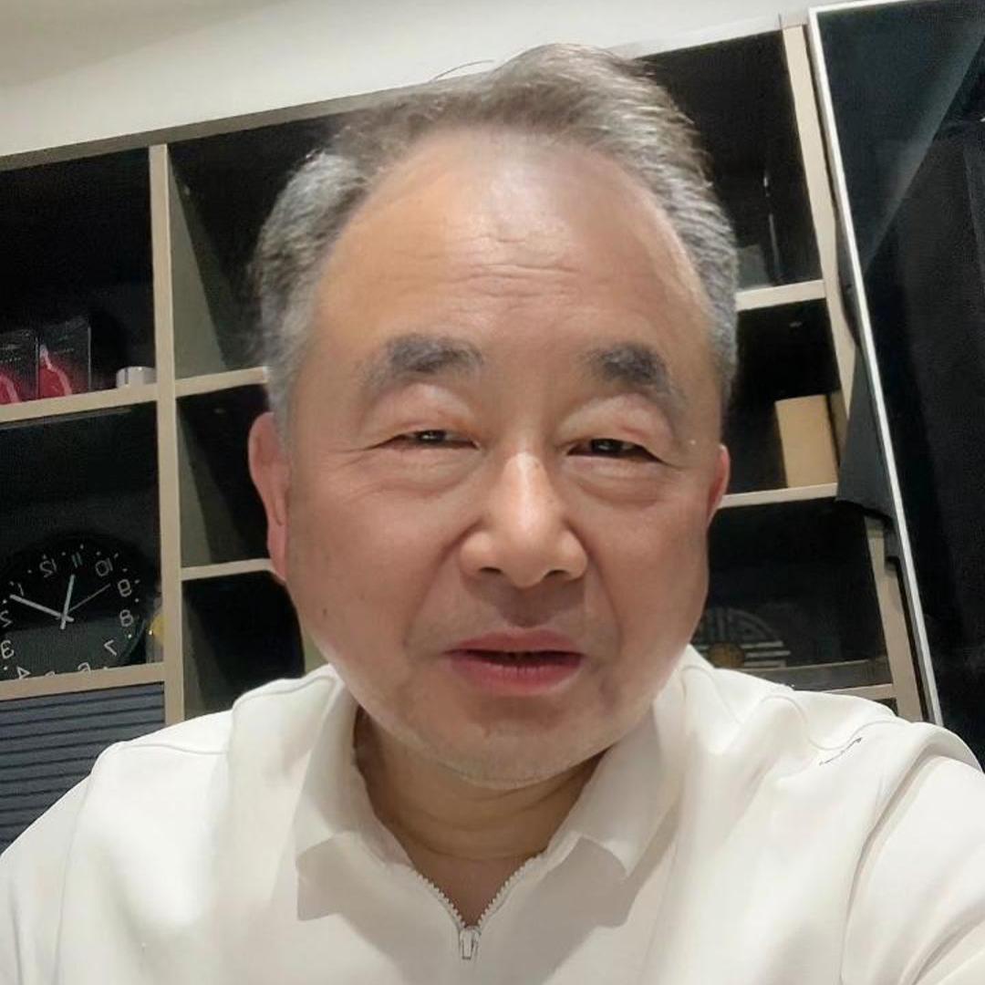 郑州三疯说金融