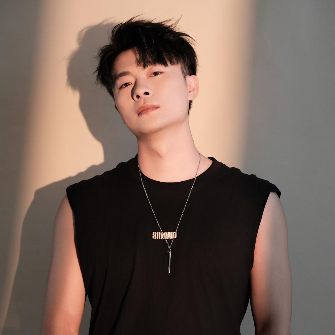 来此瑜伽-Robin（罗宾）