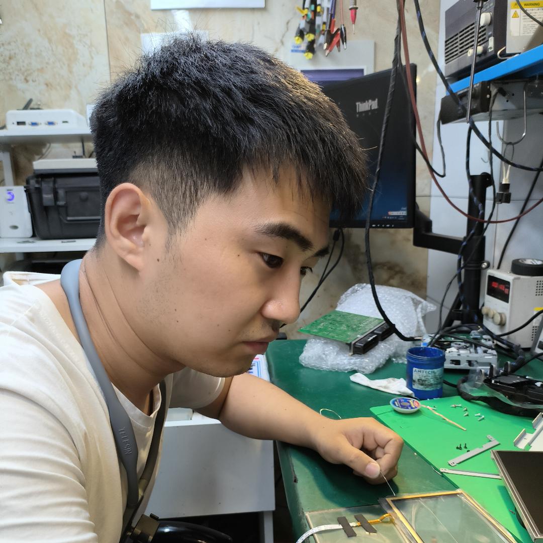 小新(大庆汽车音响)