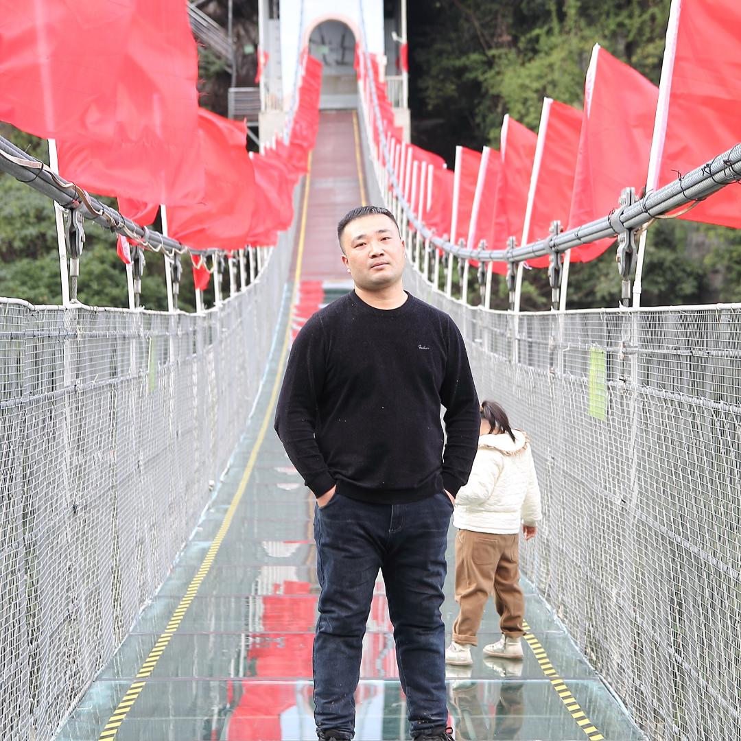 杨帆远航
