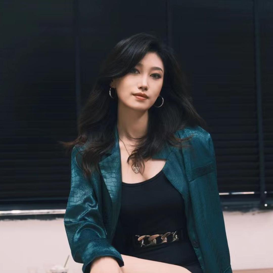 军师万姐