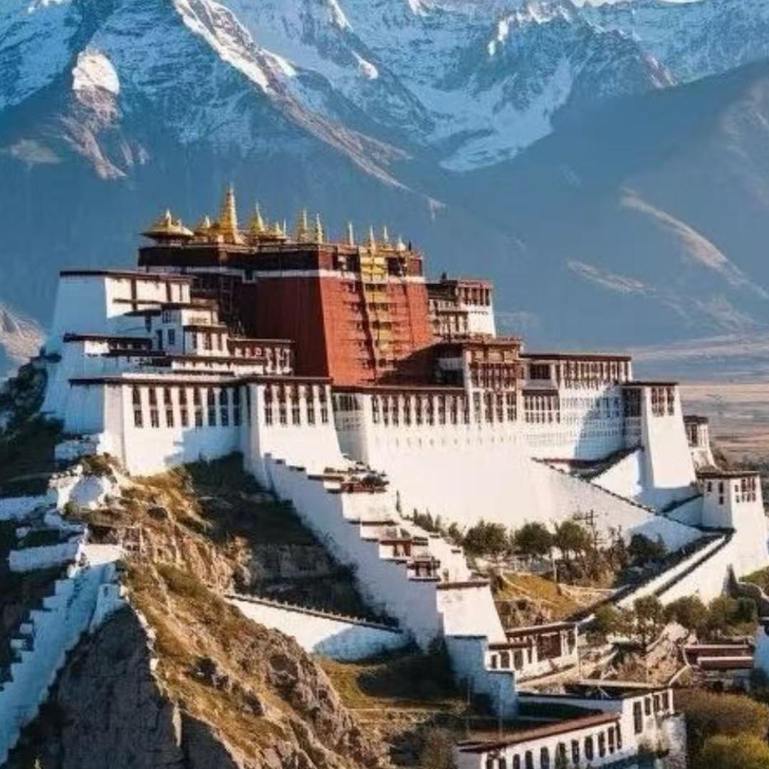 布达拉周到珠宝