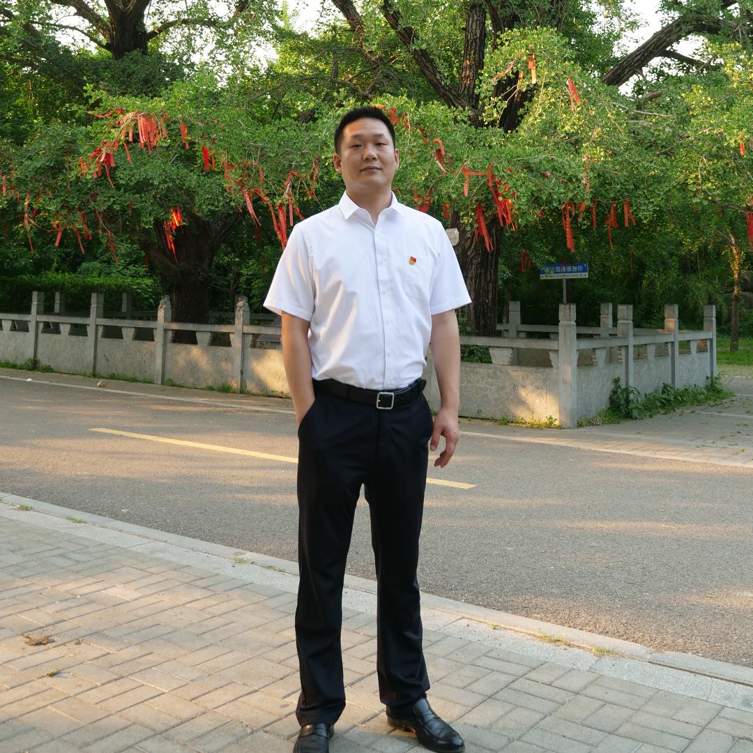港西小樊书记