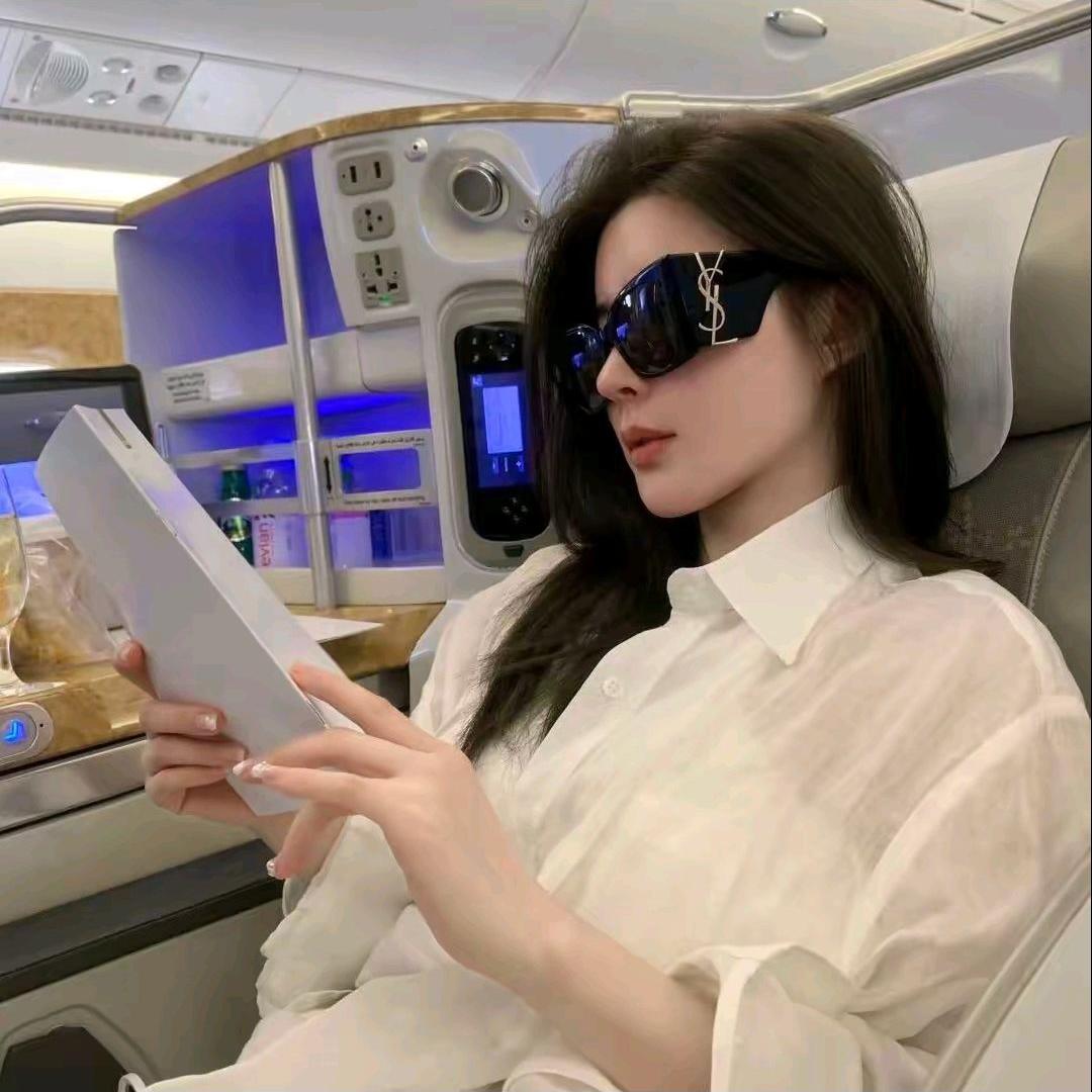 啊双ASFO-穿搭美学