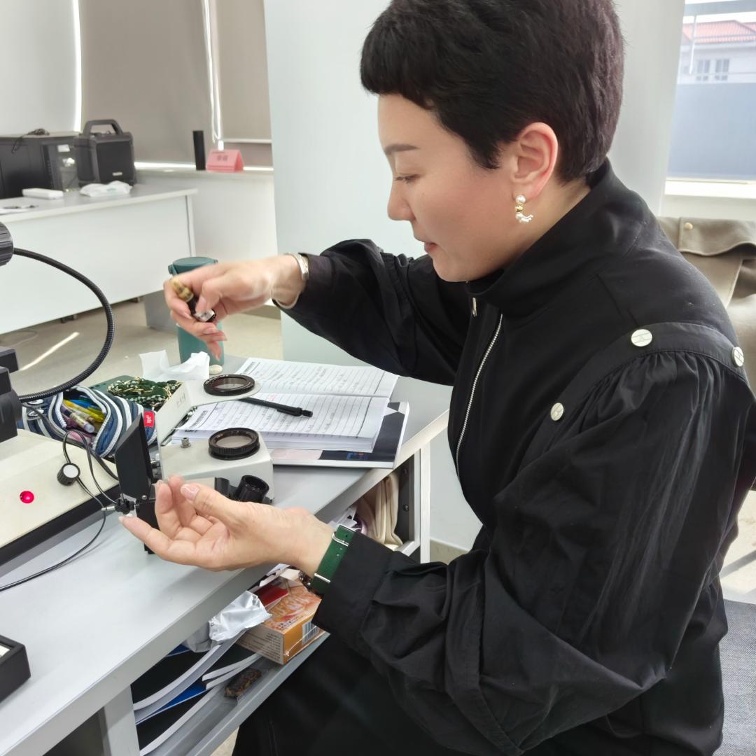 刘哥玩珠宝