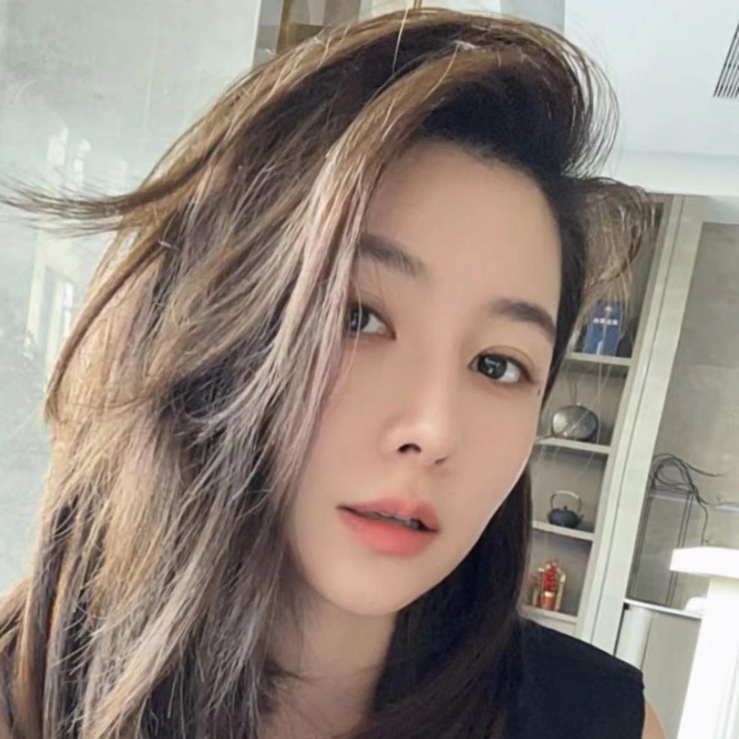 月月不吃鱼的直播精选