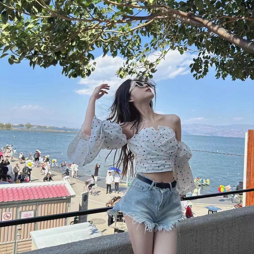 悦悦美学设计