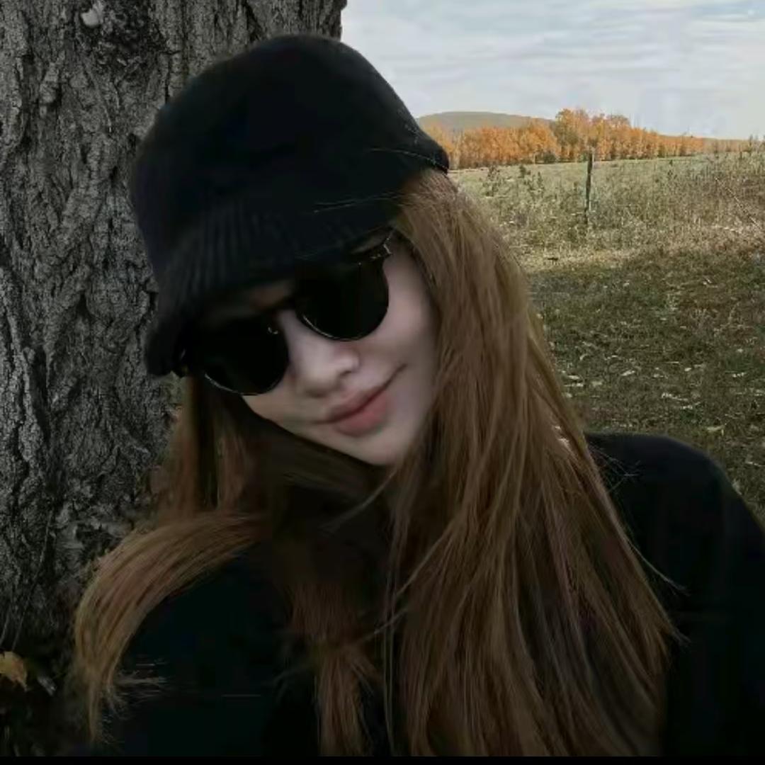 ashleyass（穿搭分享）