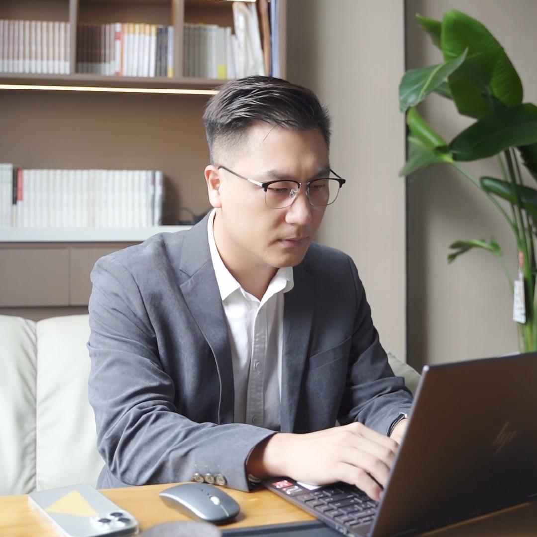 一个人的故事…