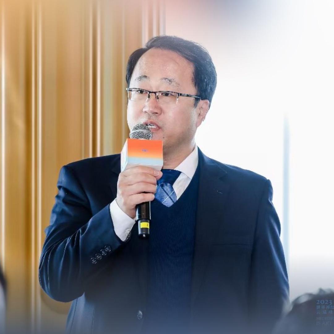 神经外科展如才主任