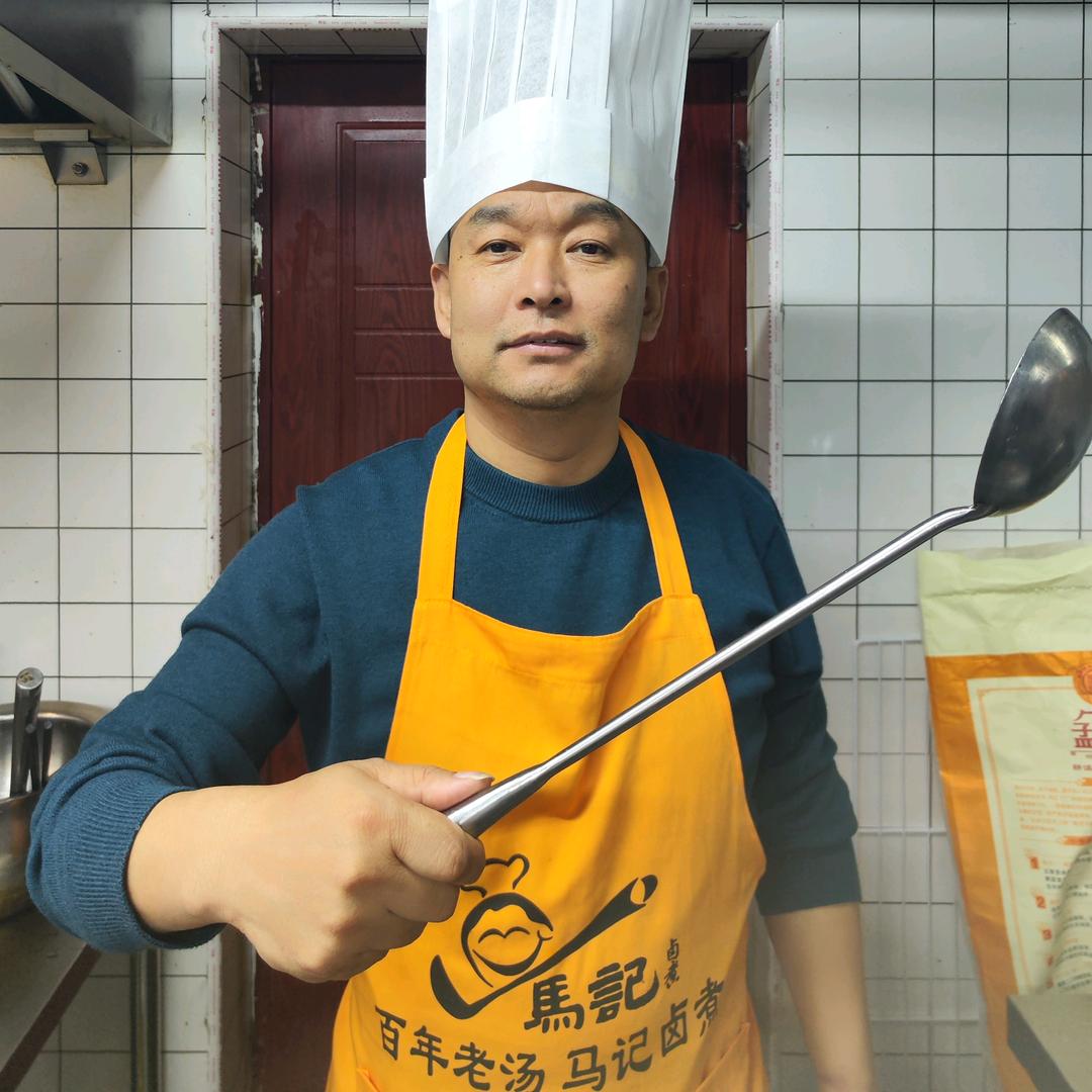 马哥卤煮火锅