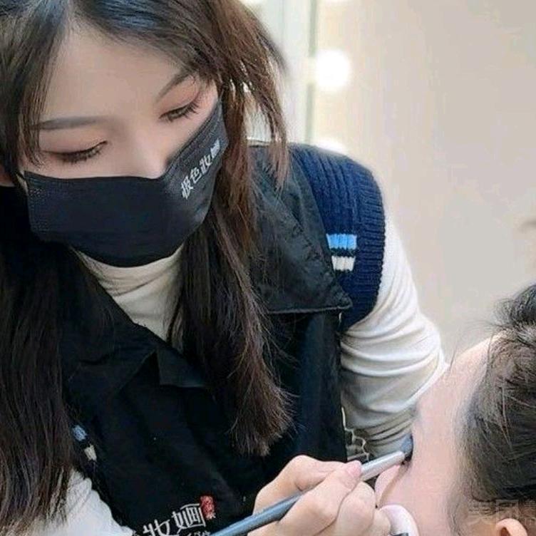 廉江市喜婳美妆工作室官方号