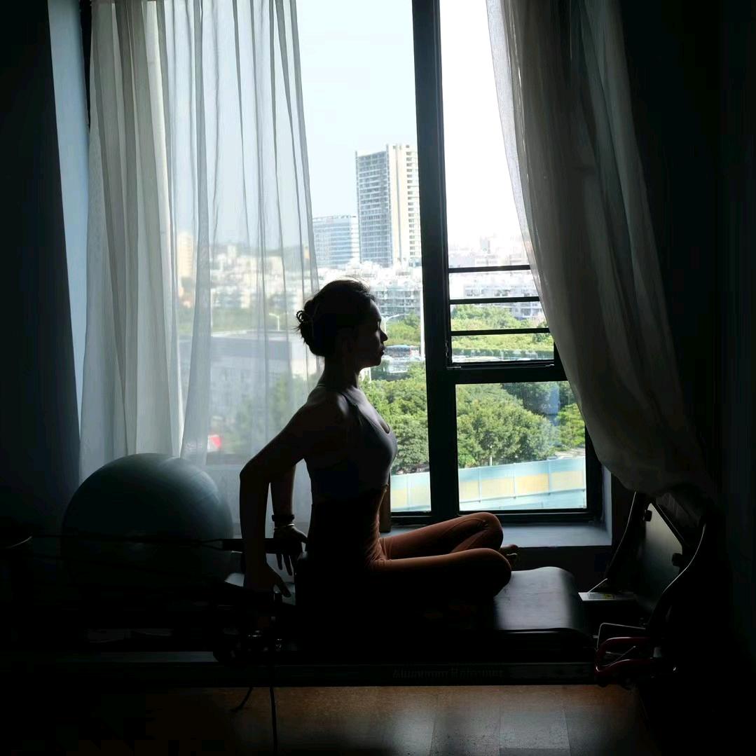 彤彤汗堡女子塑形空间(金沙洲店)