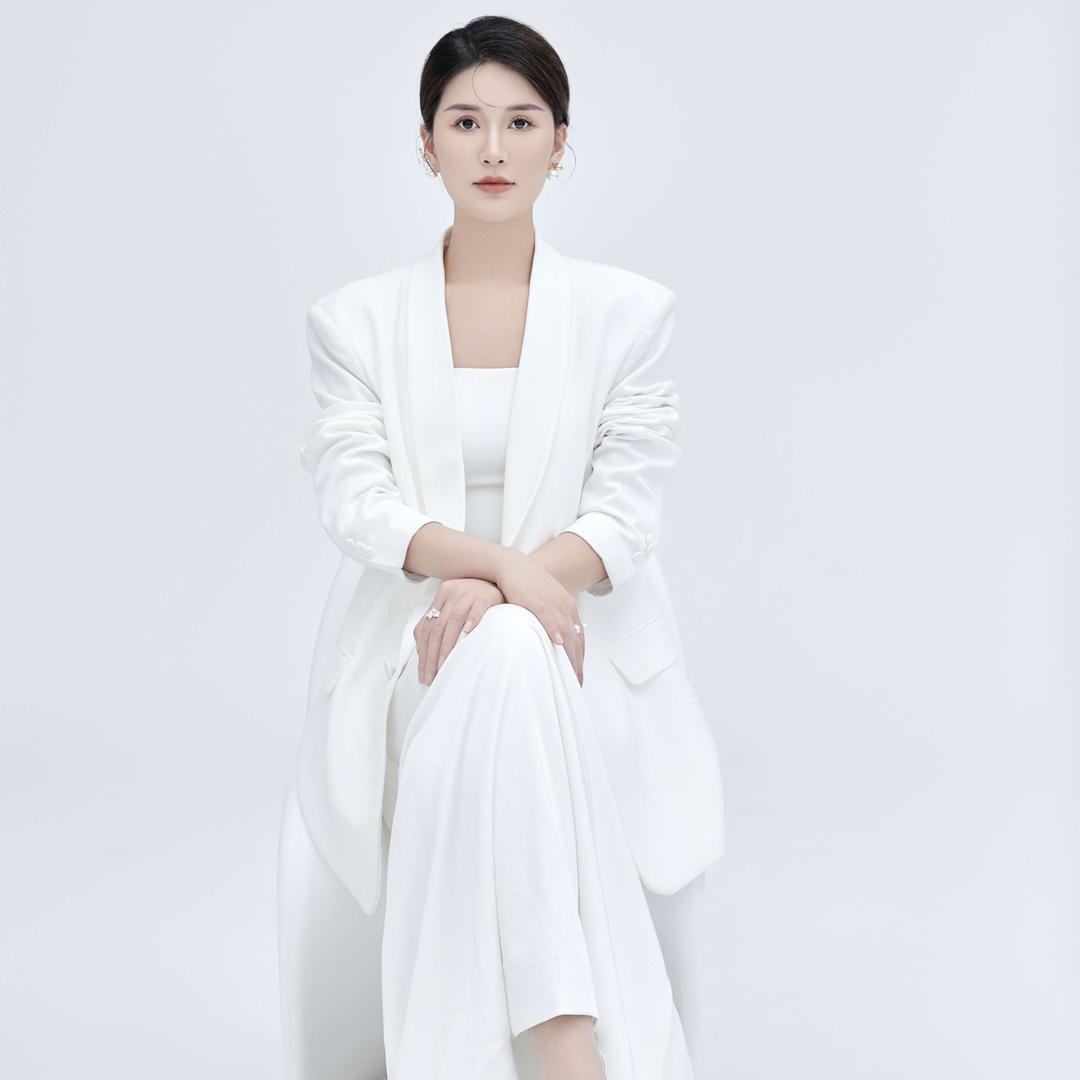 心忘域身心颜−梦婷