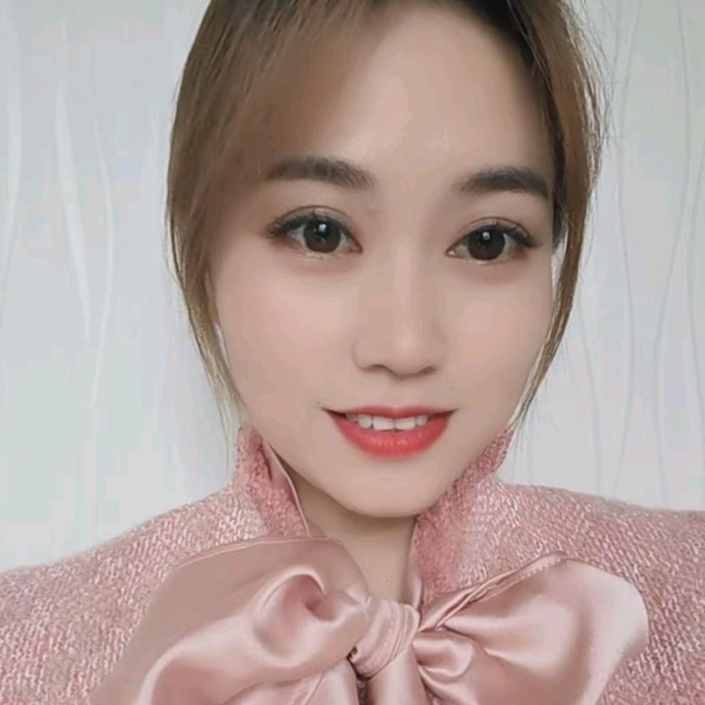 木雅化妆小容儿