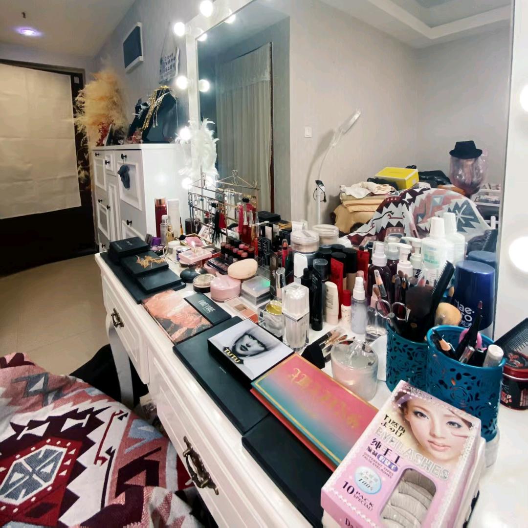 娜朵美容工作室官方号-化妆造型