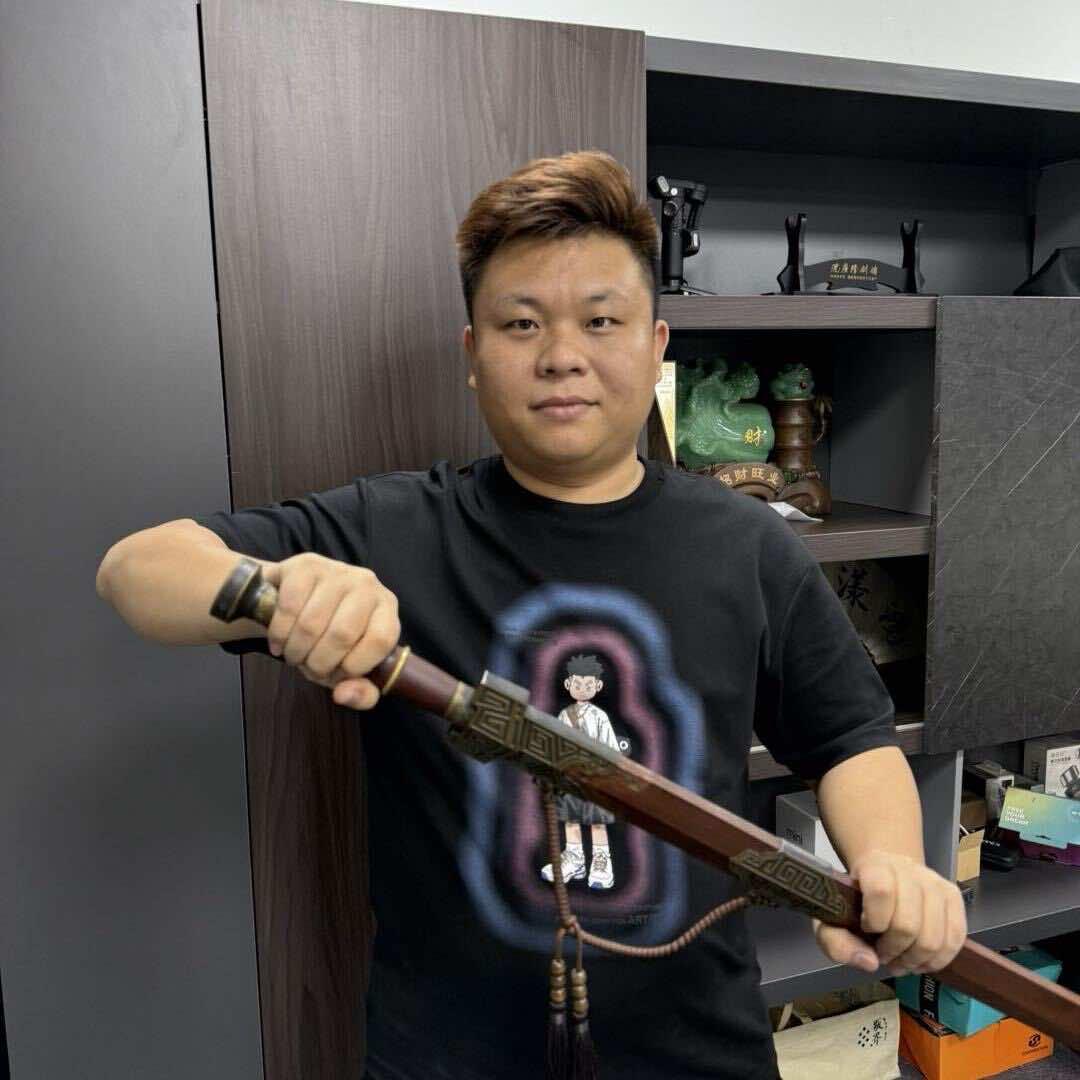 深圳鑫哥淘机（通讯猫手机回收置换）