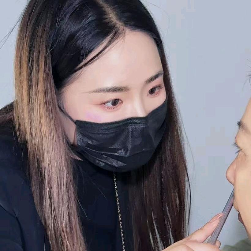 新沟纹眉小绵羊美甲美睫