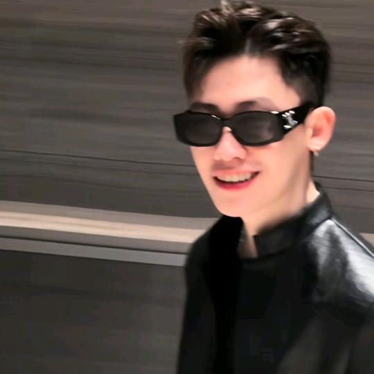 禾辰Style造型店官方号