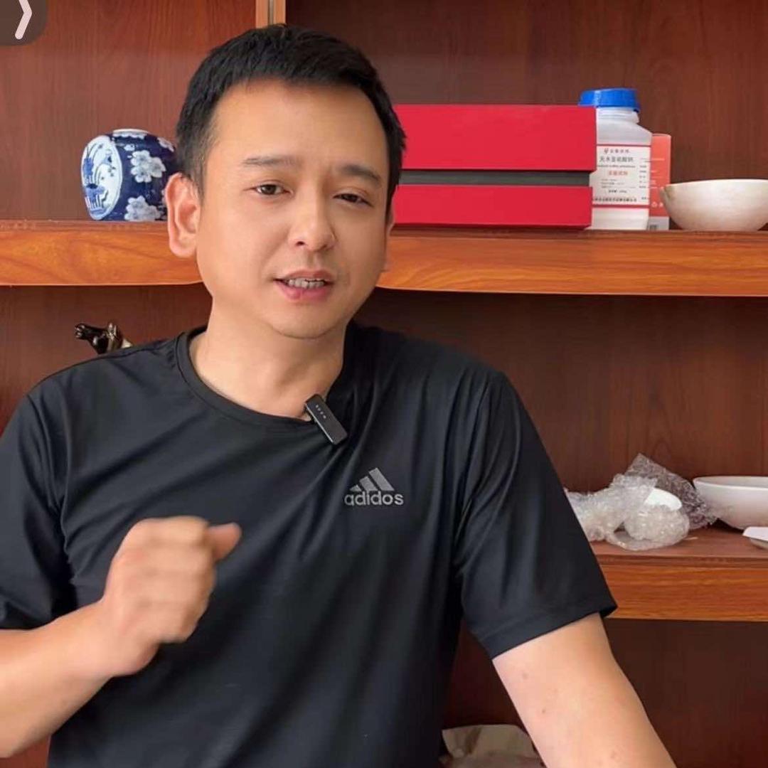 钱顺黄金珠宝(恒大城店)官方号