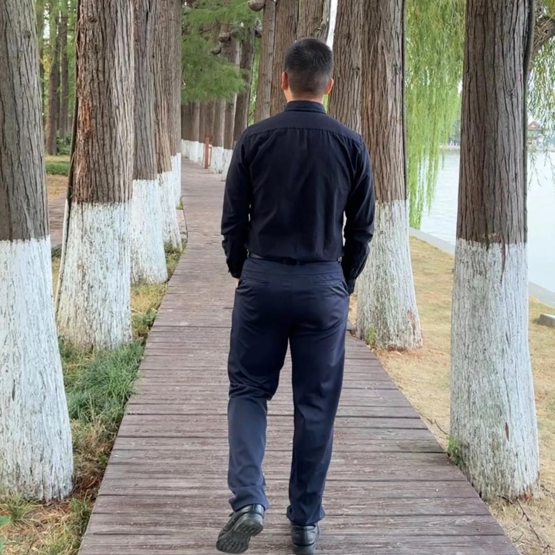 壶中日月长.攻晖