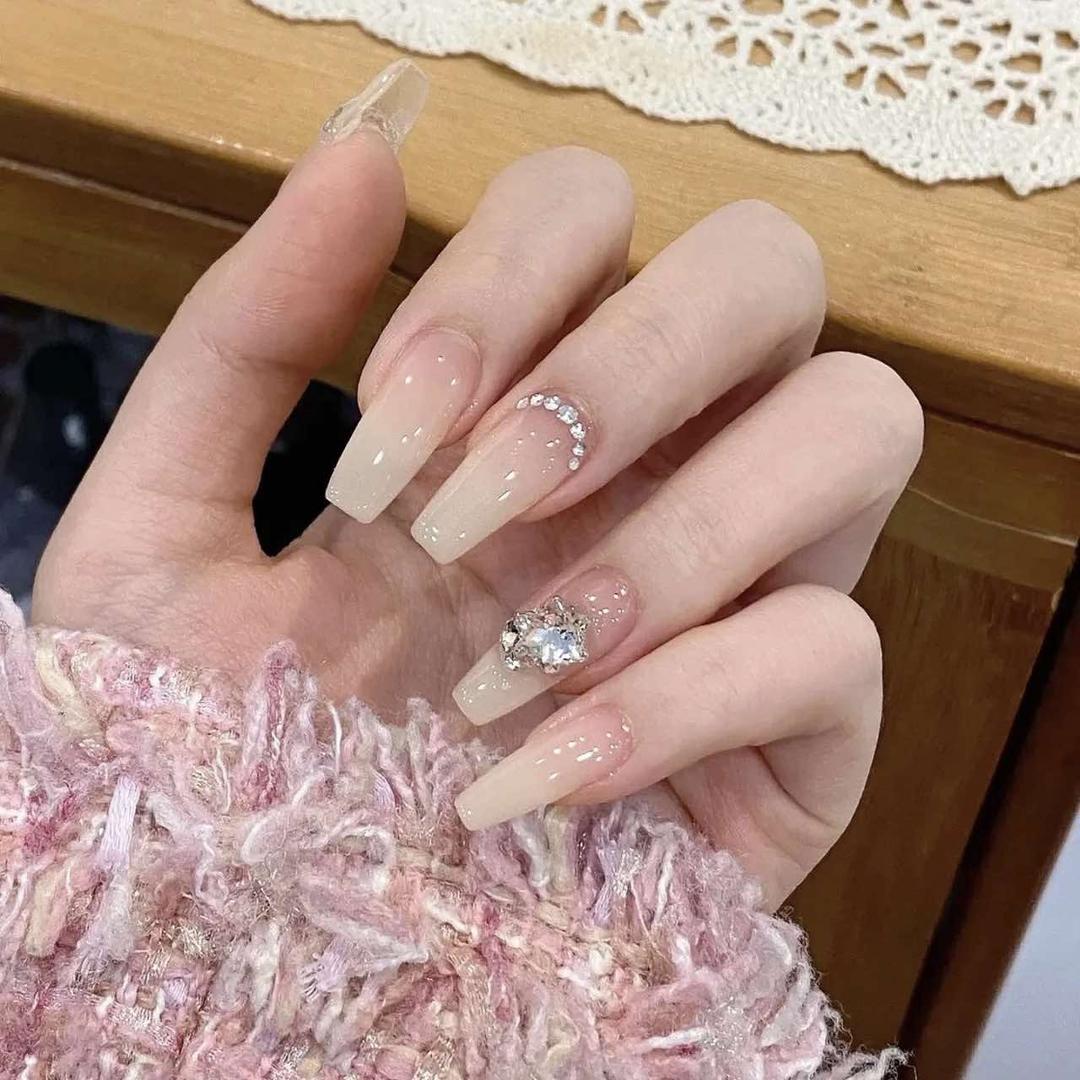 赣州玖玥美甲美睫