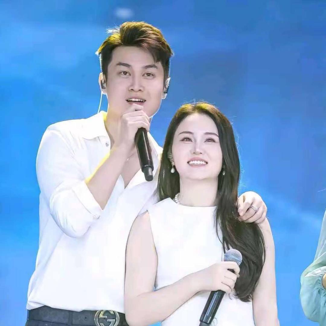 广州骁艾sosolee直播号