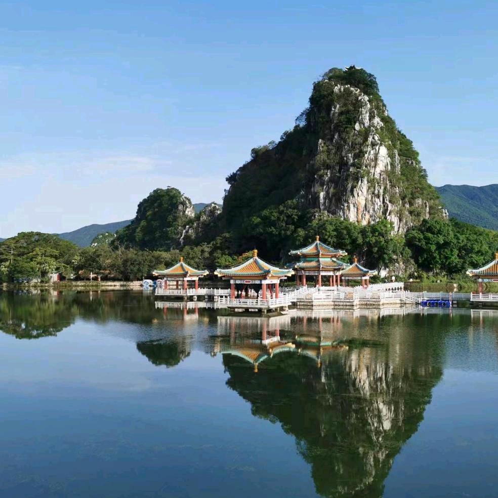 七星岩旅游
