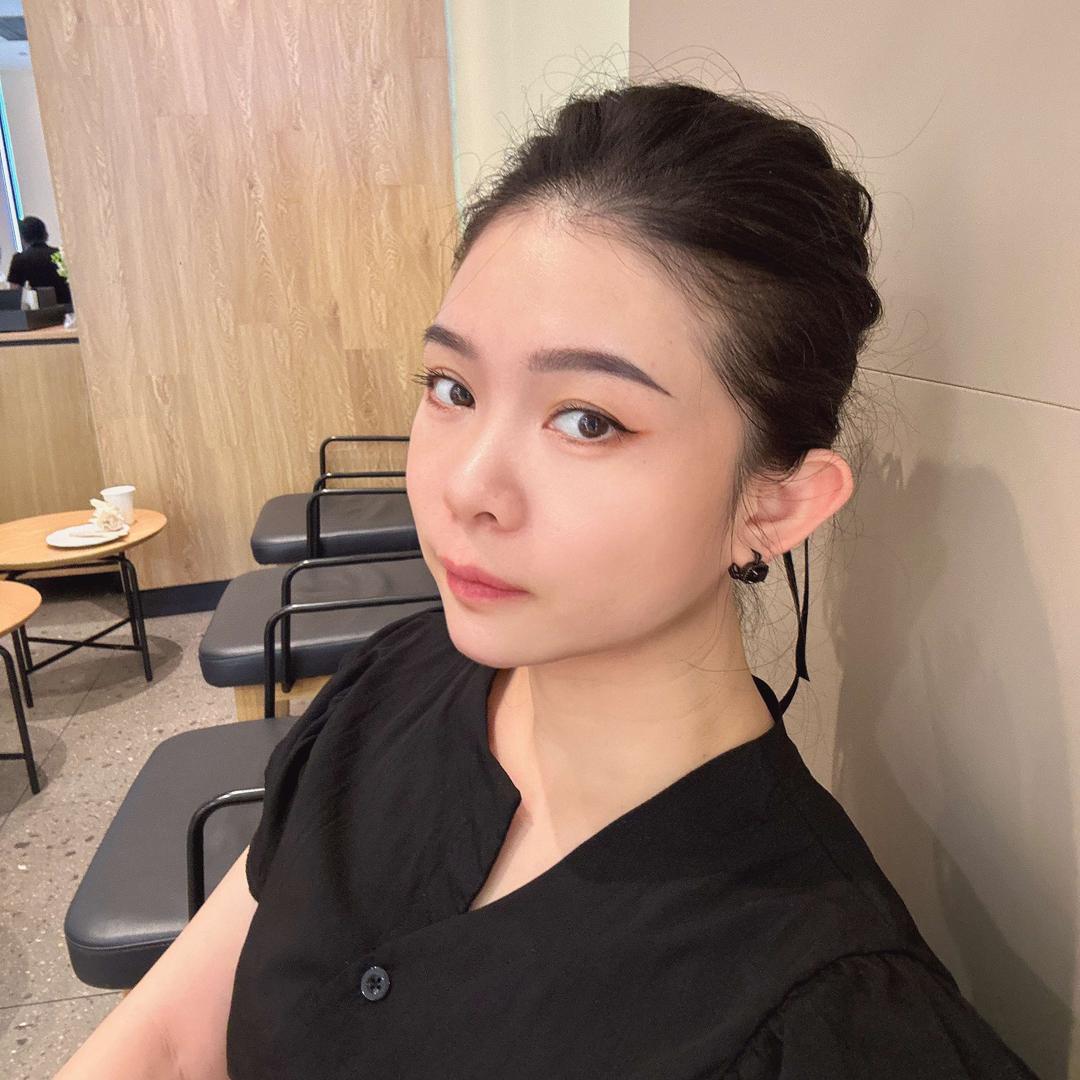 女子成颜皮肤修护