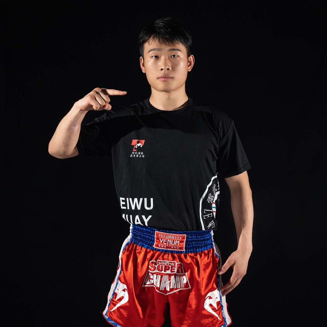 雷武搏击—冯教练