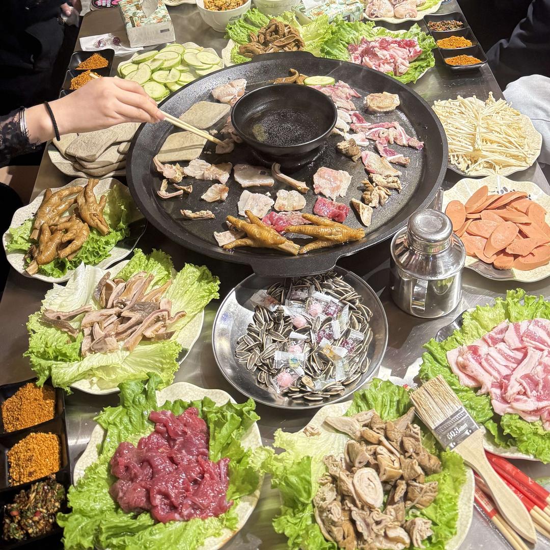 恰点烧烤（伴山丽景）